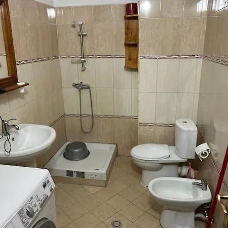 Rezidenca Hasanaj 36 *