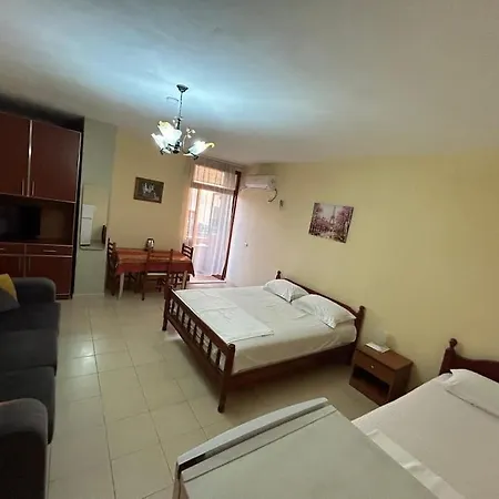 Rezidenca Hasanaj 36 Apartmán *